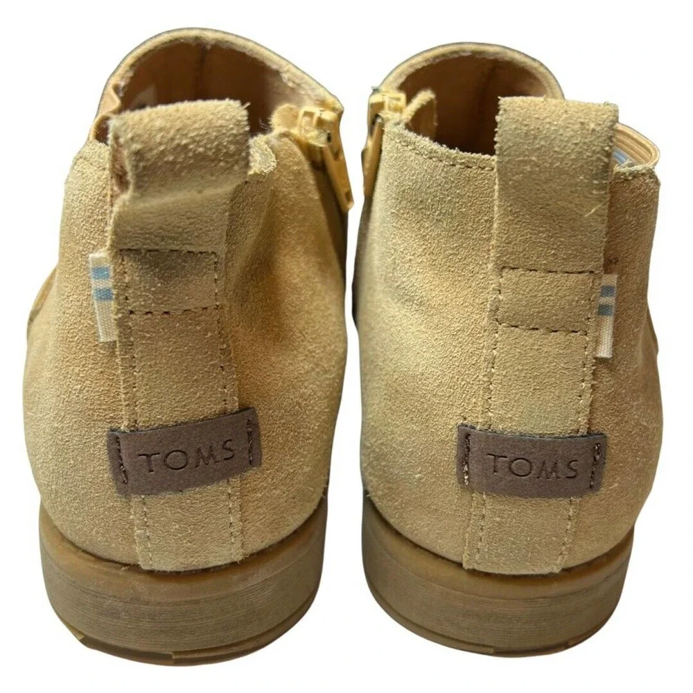 Toms Kids Leilani Light Beige Suede Bootie Size‎ 4
